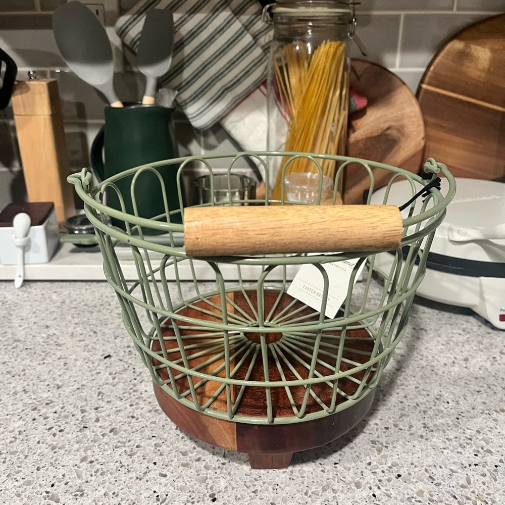 Hearth & Hand Wire Easter Basket-Small- Green